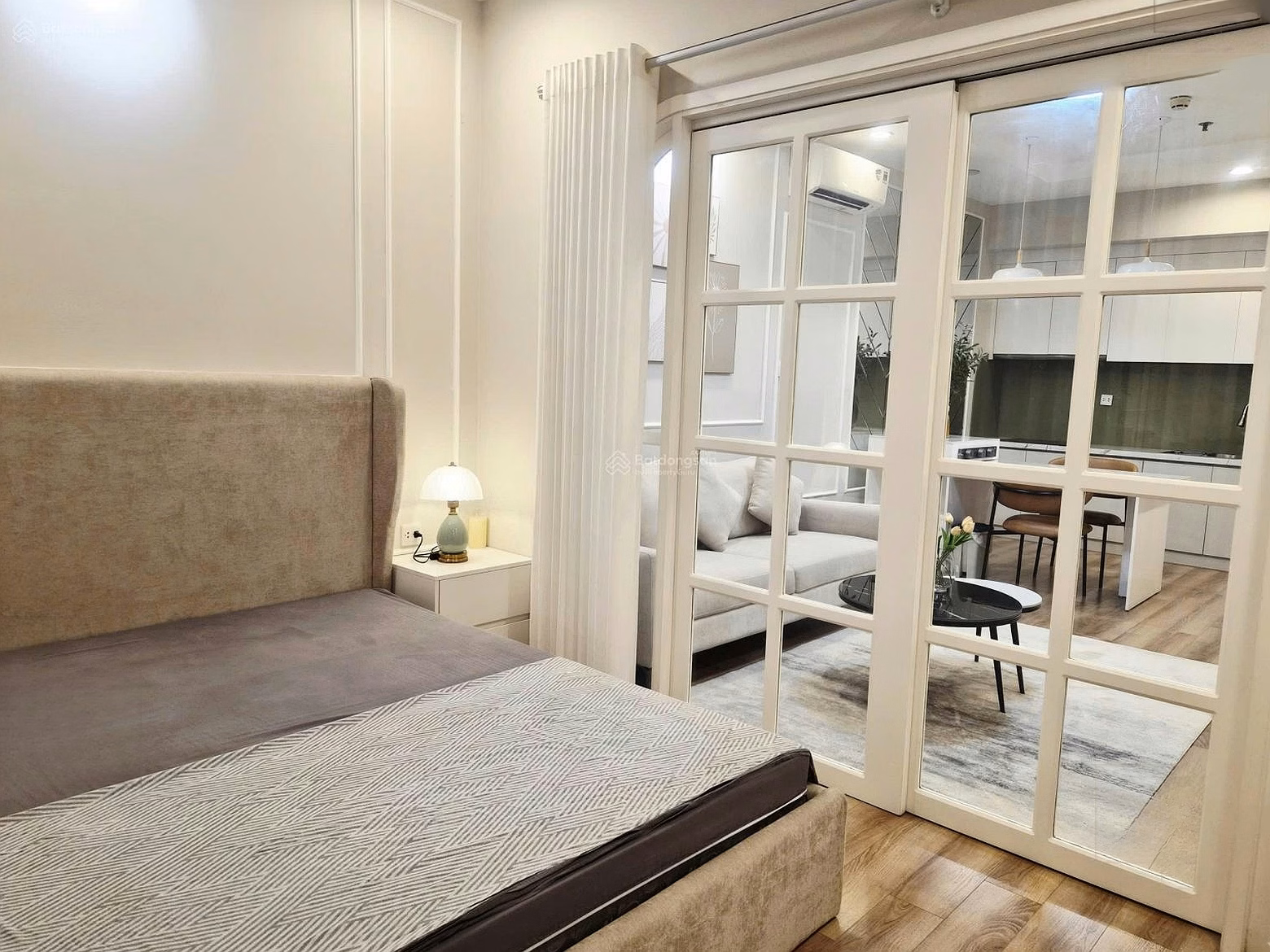 The owner sent a 1-bedroom apartment to rent and move in at T9 Times City building with open view***
