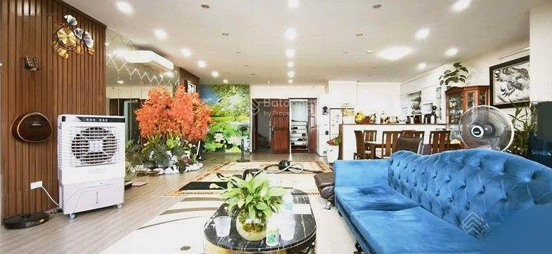 Owner needs to urgently sell corner apartment 206m2, 4 bedrooms, 4 bathrooms, classy living space in Thanh Xuan center