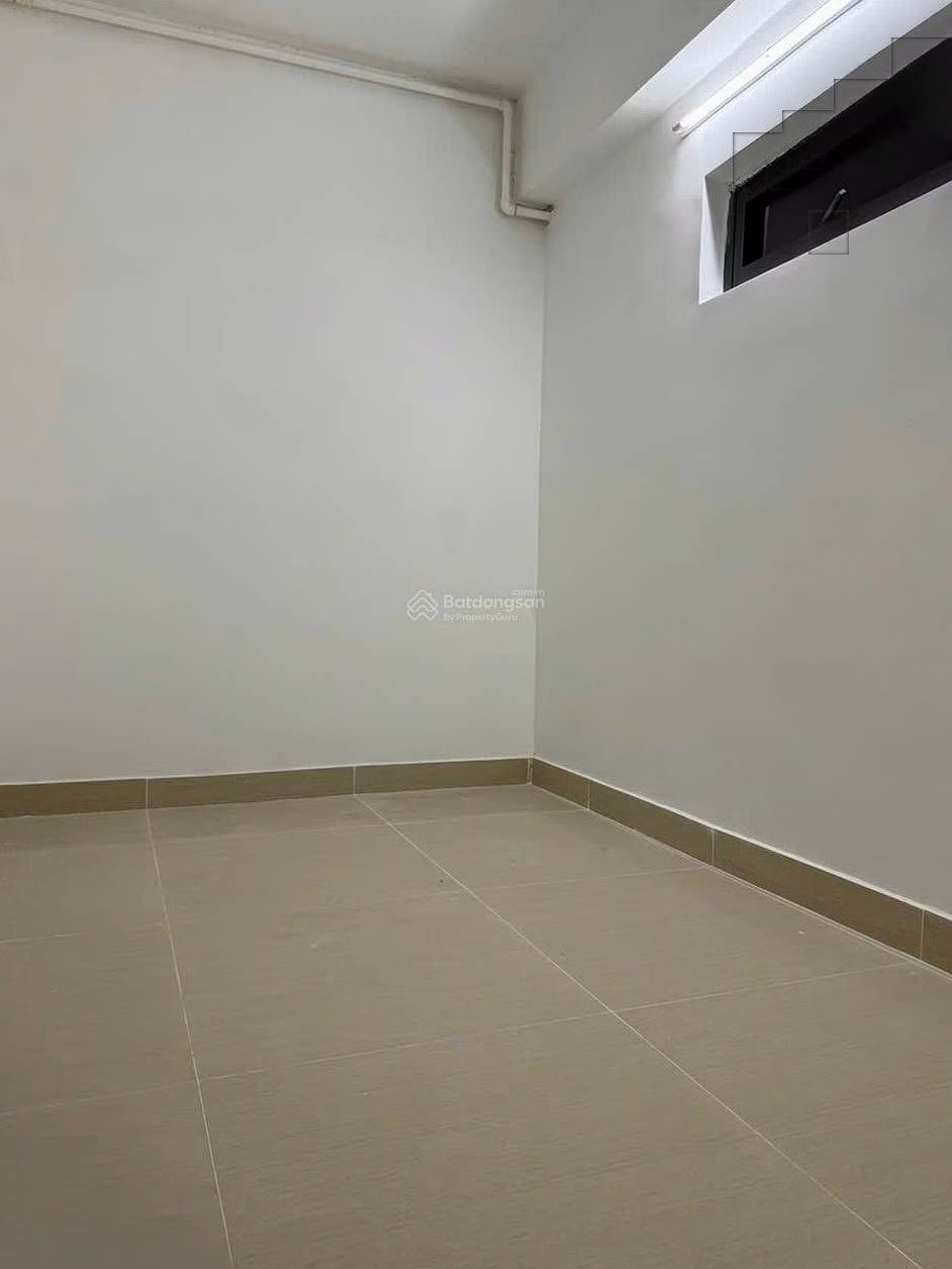 2-bedroom Napoleon apartment for sale, near Hon Chong beach, opposite Nha Trang University
