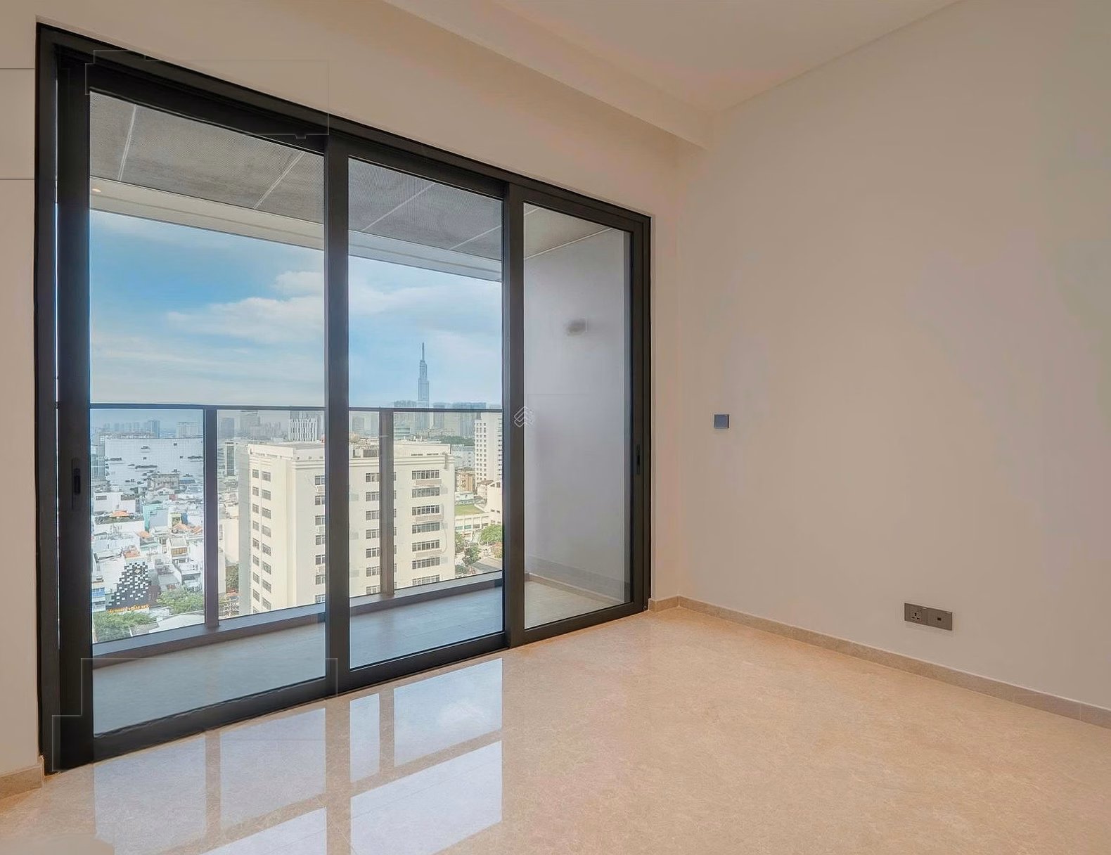 Cart of 14 outstanding apartments Investor The Marq MT Nguyen Dinh Chieu, stock up to 8%, HTLS 0% for 18 months