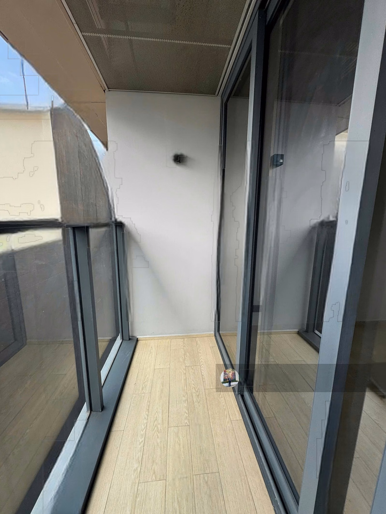 Update shopping cart for many 1-2-3-4 bedroom apartments at The MarQ, District 1 center, original price from Investor, 0909 253 ***