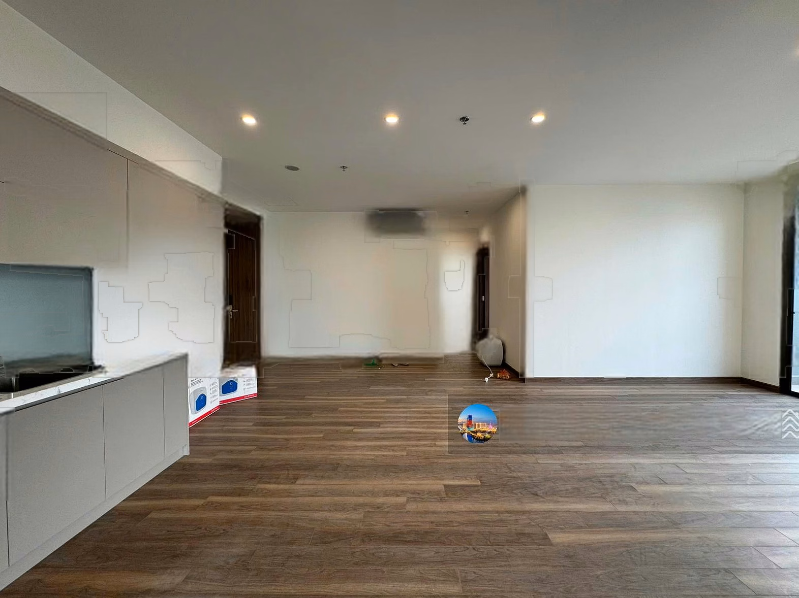 3 bedrooms for rent in Zurich, super large apartment, 104m2, basic furniture, direction SE, rental price only 15 million/month