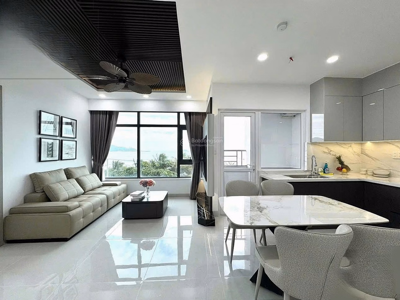 For sale corner apartment 402, Oc2b Muong Thanh Vien Trieu building, 65.6m2, price 4.99 billion, still negotiable