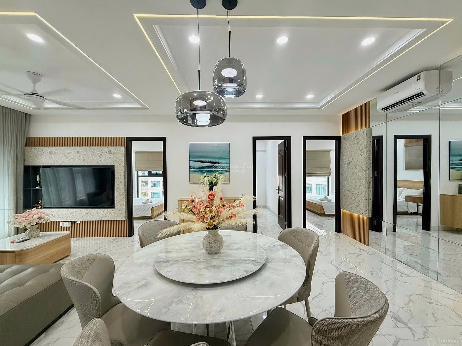 Selling corner apartment 3716, 88m2, 3 bedrooms at Muong Thanh Vien Trieu apartment building, Nha Trang, super rare sea view