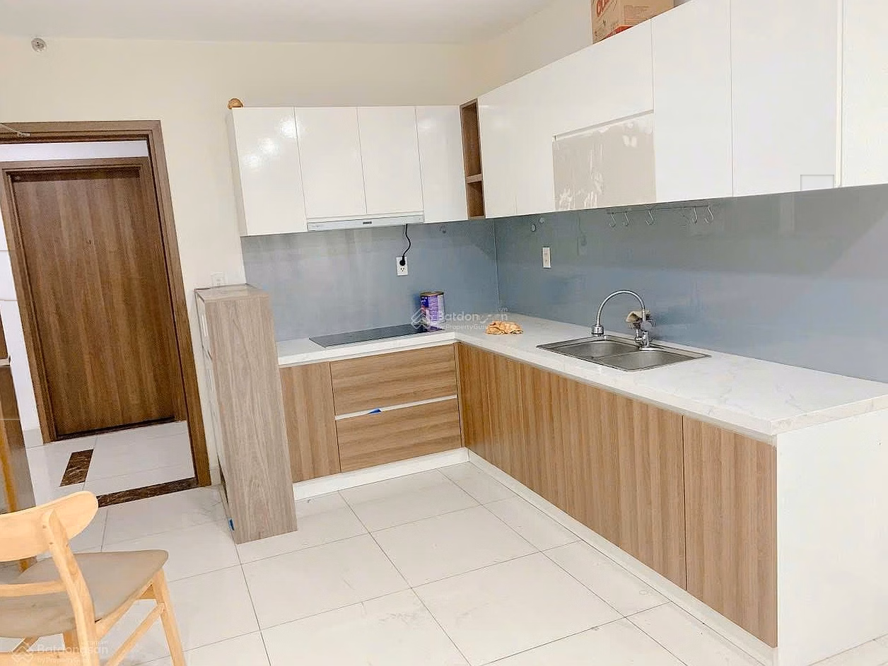 3-bedroom apartment for rent in Goldora Plaza apartment, only 13 million VND