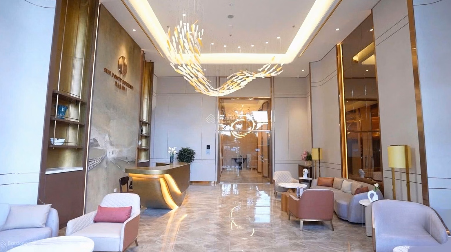100% new apartment available, 1 bedroom + Sun Ponte sea view, high floor