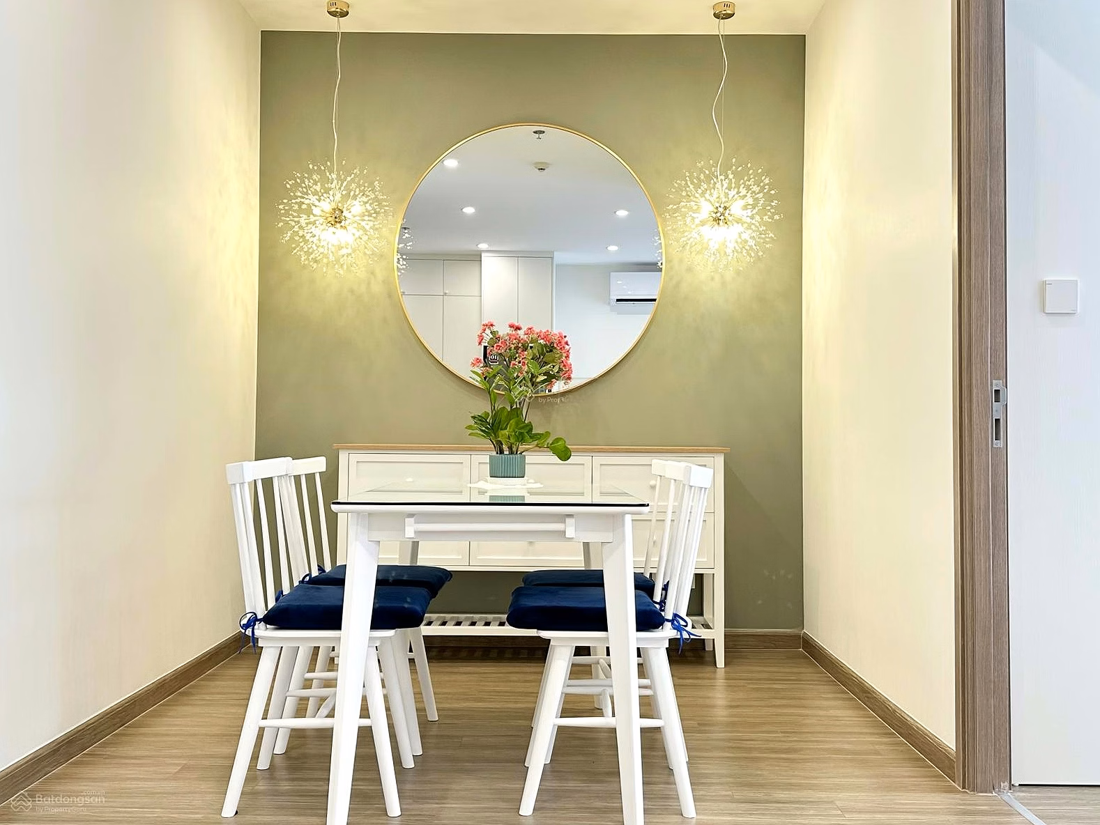 Vinhomes Smart City rental apartment fund | Studio, 1 bedroom, 1 bedroom+1, 2 bedroom, 3 bedroom | Price from 6 million