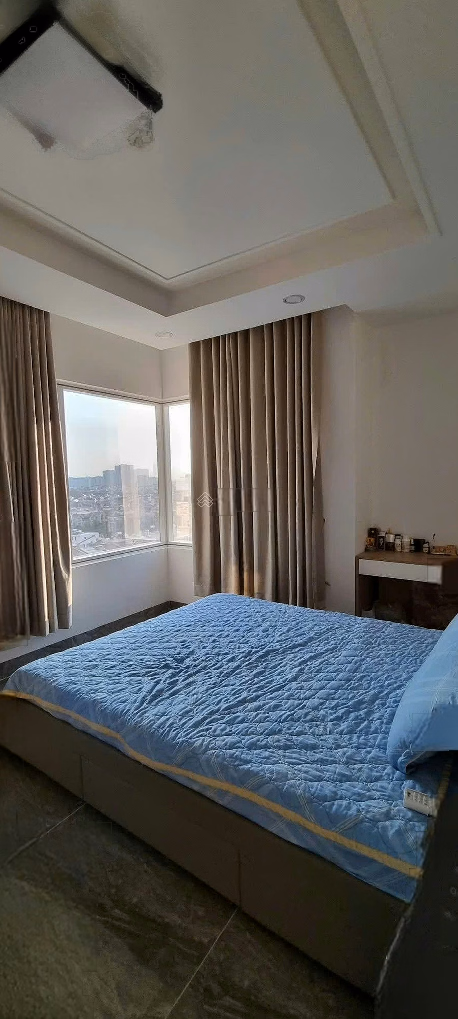 Sunrise City shopping cart specialist (Studio 11 million - 1 bedroom 14 million - 2 bedrooms 17 million - 3 bedrooms 23 million) available 24/7