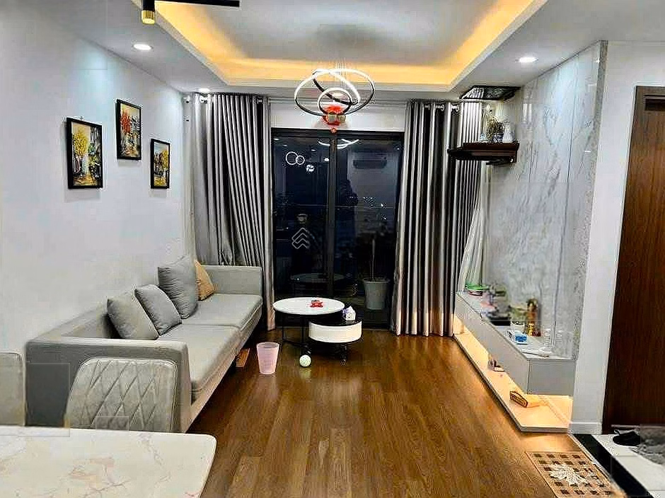 K35 Tan Mai - Urgent sale 3 bedrooms Vip No1 building only 7 billion more, 91m2 TT, sold within the month