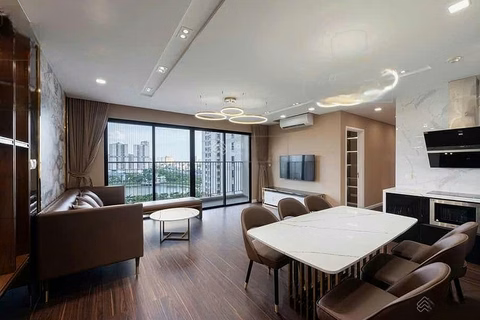 Price 27 million for urgent rent, 3 bedrooms, 2 bathrooms, lake view. 101m2 at 119, Vinhomes D'Capitale.