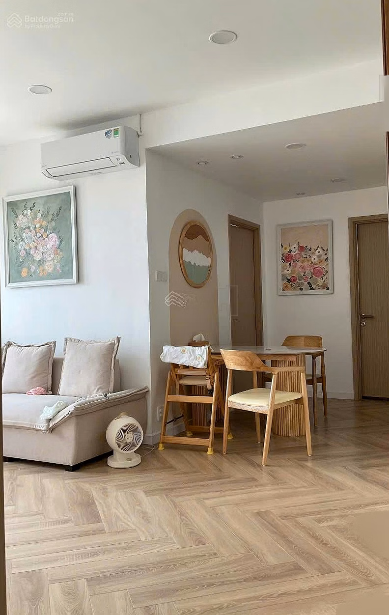Owner, Safira Khang Dien apartment 67m2 - 4.18 billion corner apartment; 90m2 - 5.3 billion corner unit, loan 70% of value