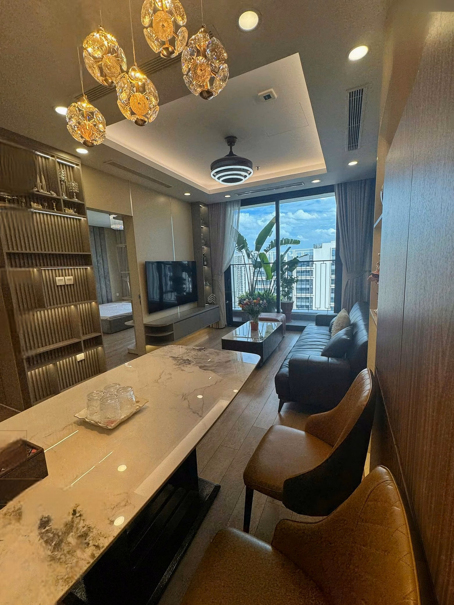 Apartment for rent with 2 bedrooms, 2 bathrooms, fully furnished in Hinode City, 201 Minh Khai*** (Call, Zalo, SMS)