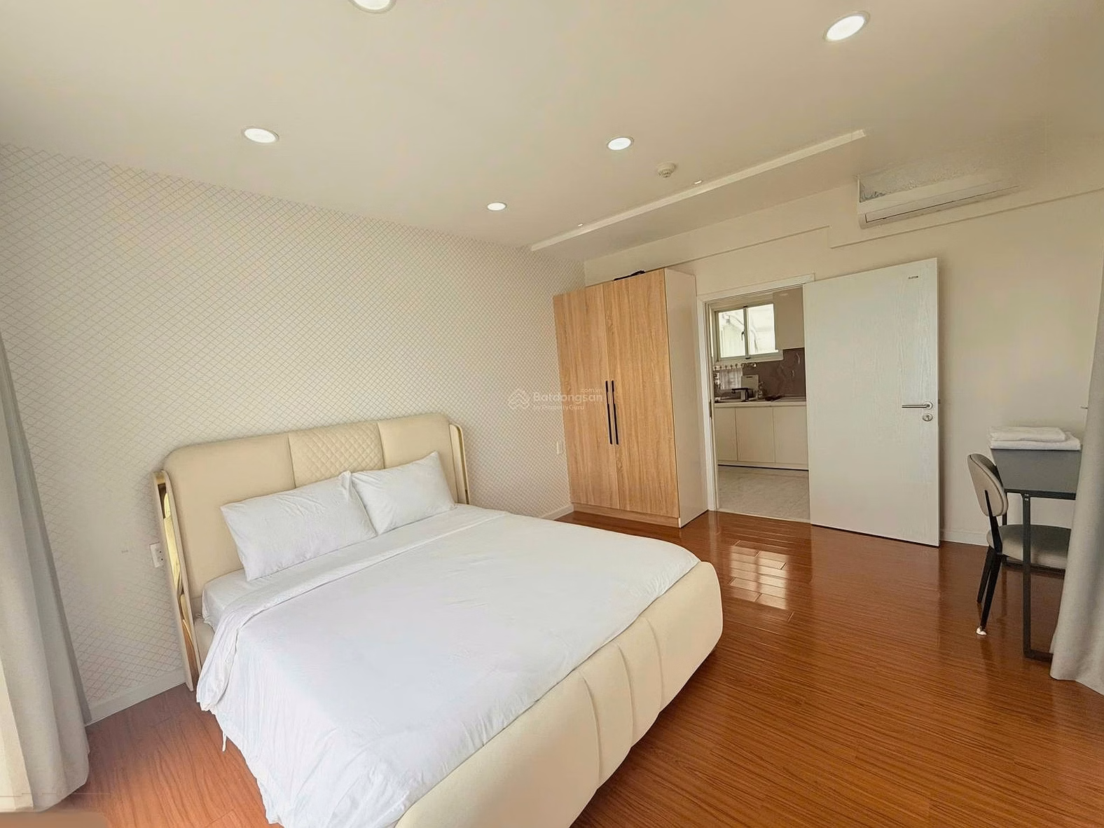 Happy Valley Penthouse for rent 300m² | 5 bedrooms | private garden | beautiful river view | full interior