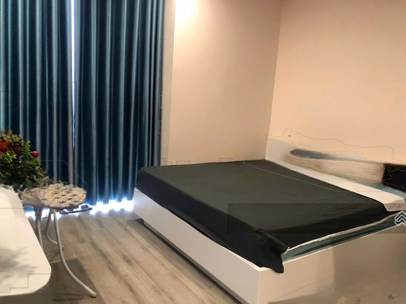 Marina Suite for rent with Nha Trang sea view, fully furnished, ready to move in immediately