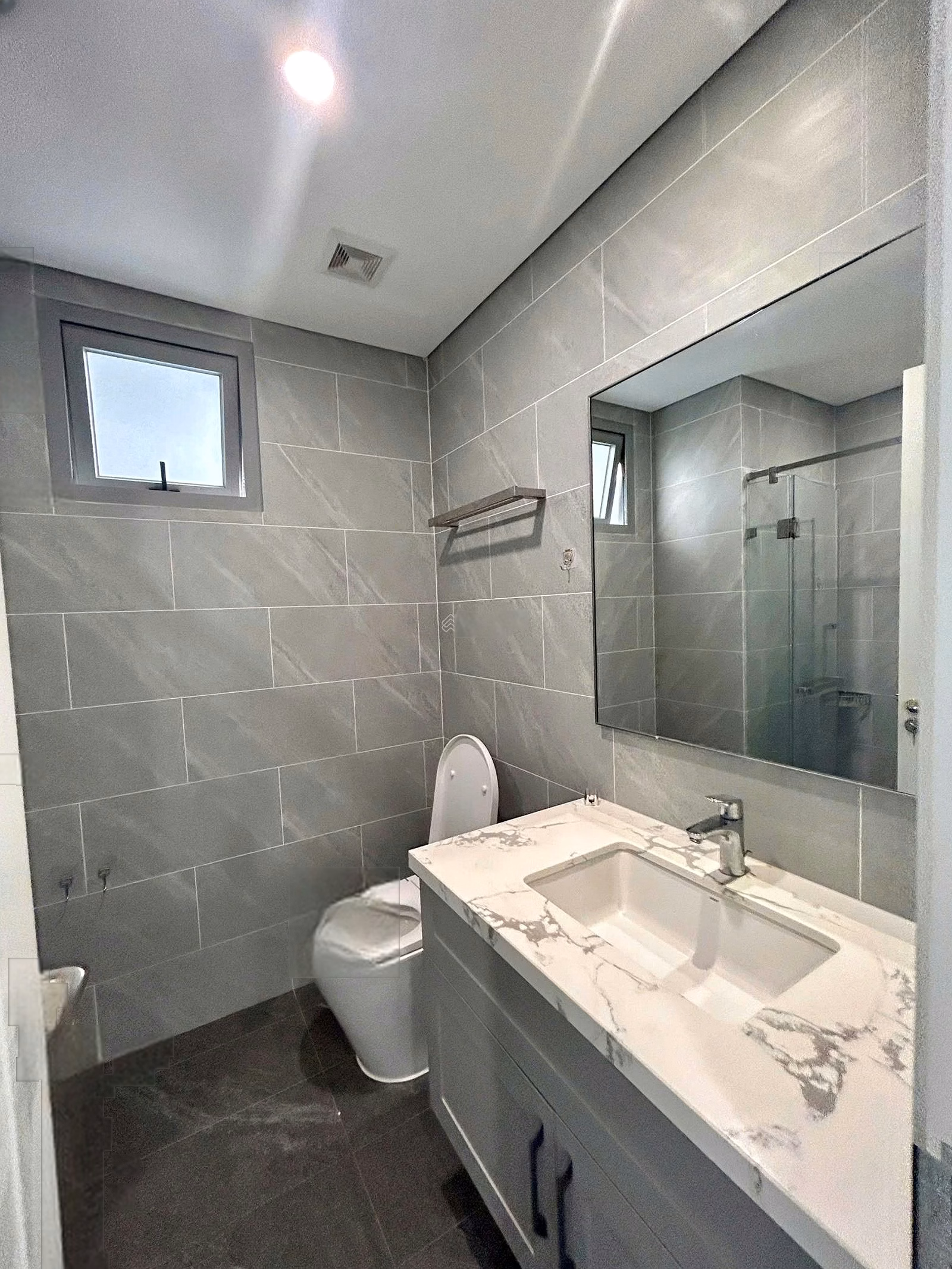 Fully furnished 3-bedroom apartment, ready to enter The Nine project