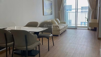 Apartment for sale with sea view at good price