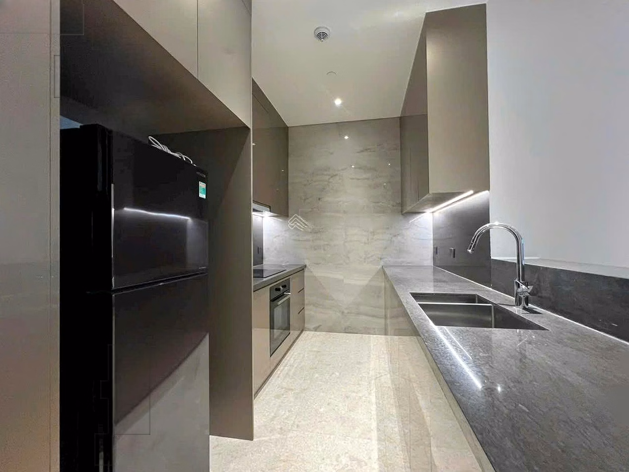 Apartment for rent with 2 bedrooms, 2 bathrooms at The Marq, 40 million, 73.87m2, District 1, Ho Chi Minh City