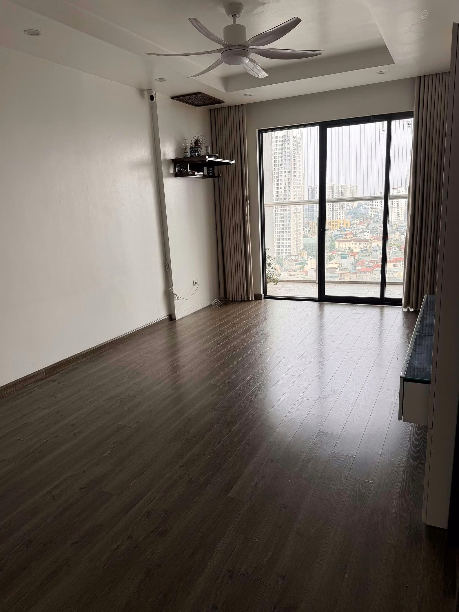 Green Pearl apartment for rent at 378 Minh Khai