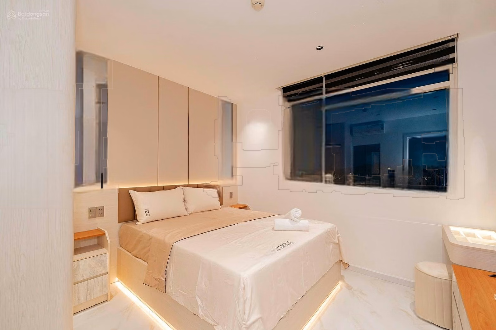 Rare corner unit with Panorama sea and river view in Muong Thanh Khanh Hoa