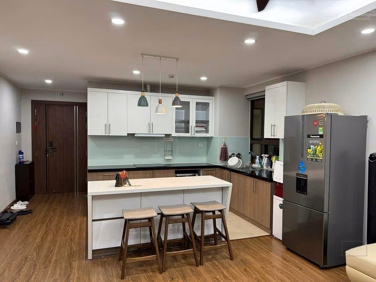 Apartment for rent with 2 bedrooms/84m2 with Lotte Mall view/ Fully furnished/ Rental price: 16 million/month/***