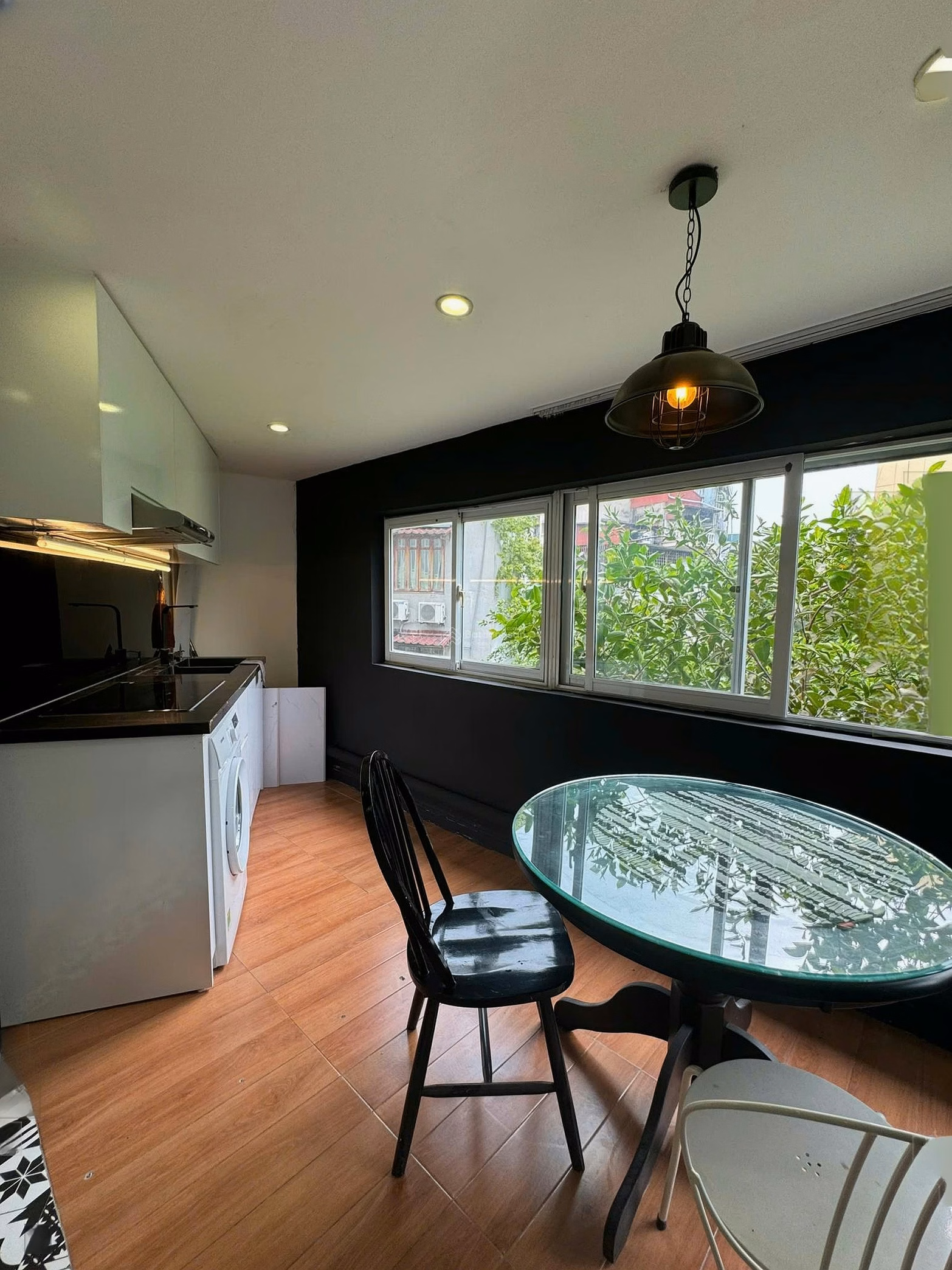 Long-term rental of fully furnished dormitory apartment, 32m² at 30B Doan Thi Diem, O Cho Dua