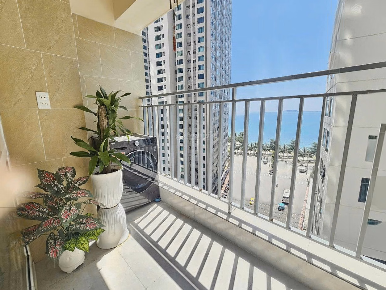 Owner sells apartment with sea view, 1222 OC3 BUILDING - 72m2, 3.8 billion, new furniture, move in immediately