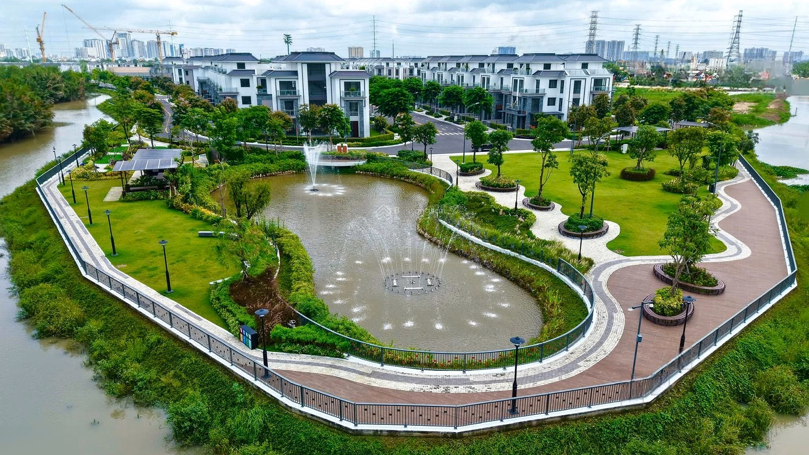 OFFICIALLY OPEN FOR SALE OF GLADIA APARTMENT ON JULY 31 - SEPARATE CART WITH FULL VIEW [SPECIAL: SOUTHEAST VIEW]