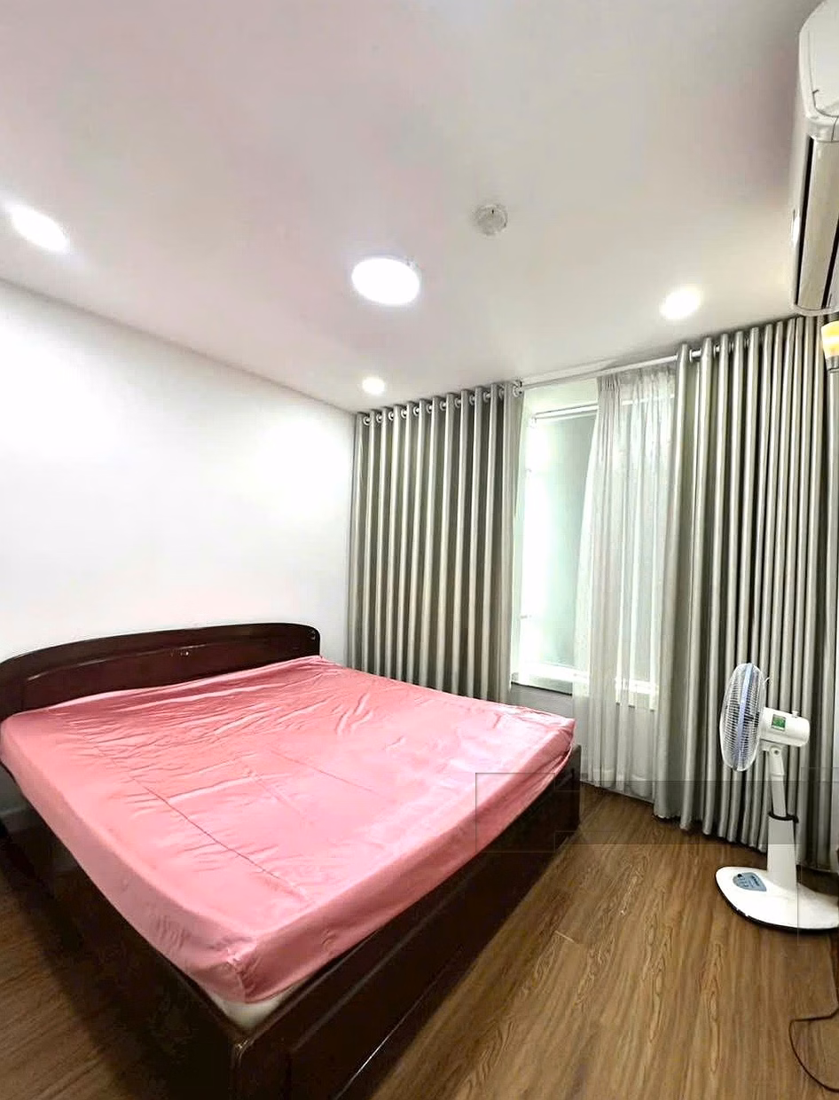 Apartment for rent in New Saigon - Hoang Anh Gia Lai 3, 25 million/month, 300m2, 5 bedrooms, 4 bathrooms, good price, nice view
