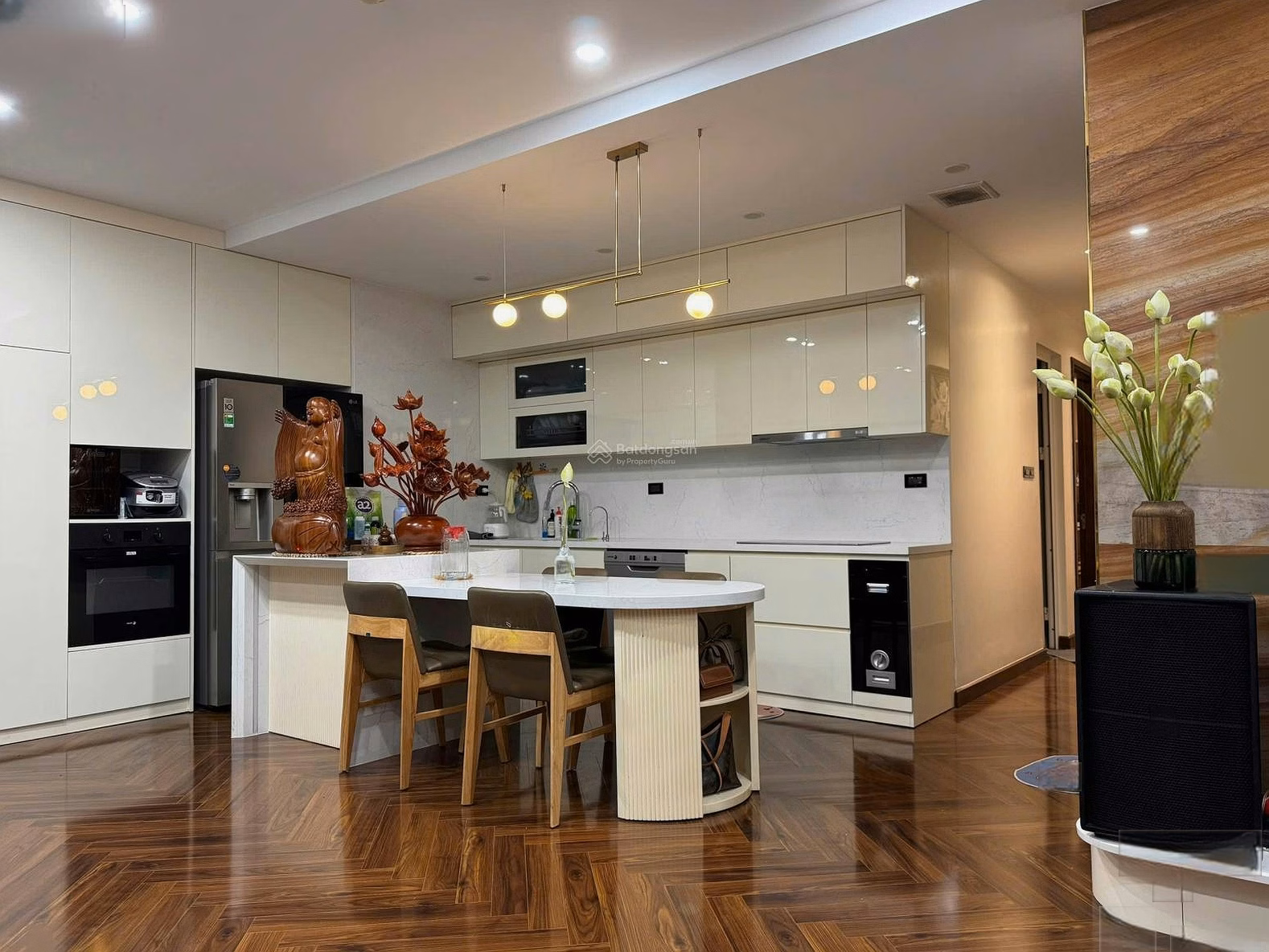Selling 87m2 apartment by owner for 6.x billion next to Aeon Mall Ha Dong
