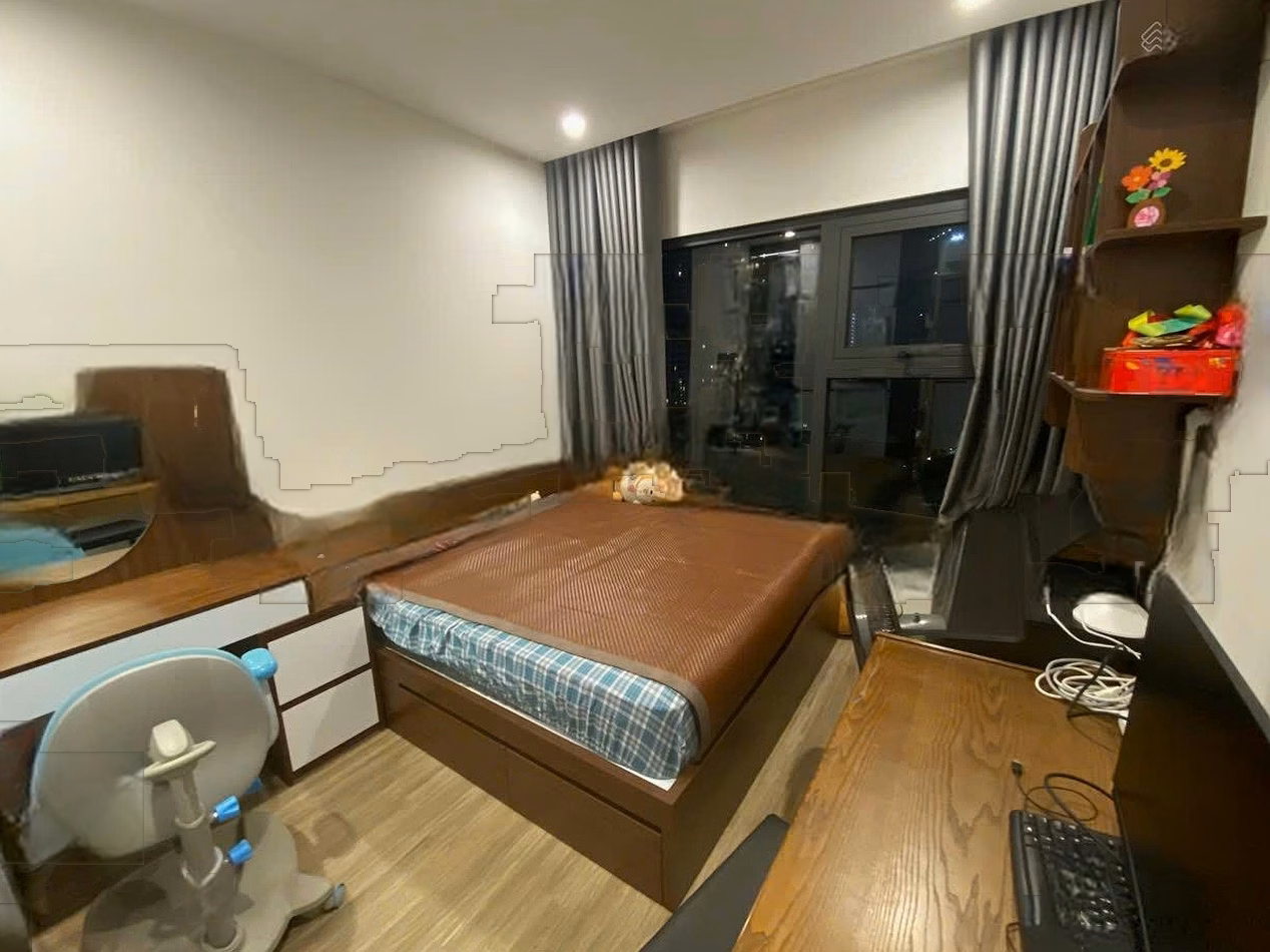 Urgent sale of 1 bedroom + 43m2 apartment at Sapphire 1, Gia Lam, Hanoi, super bargain price of 2.7 billion