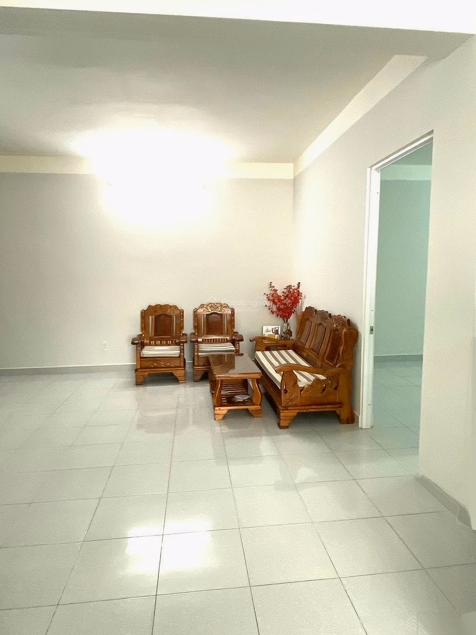 Owner for rent CT6 Vinh Diem Trung apartment 79.2m2 3 bedrooms 2 bathrooms full basic furniture