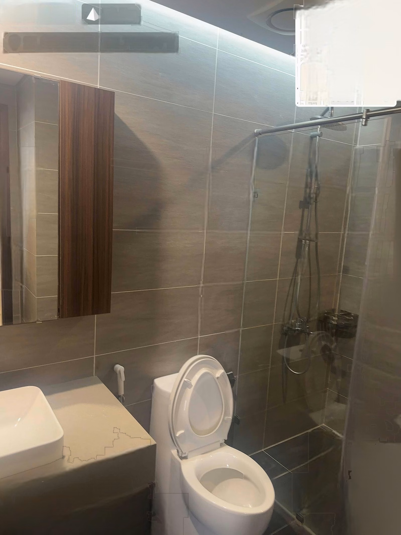 (Super beauty queen) selling 2BR, 2WC, 83m2, North balcony view CBD at 6th Element, Duc: 0387 896 ***