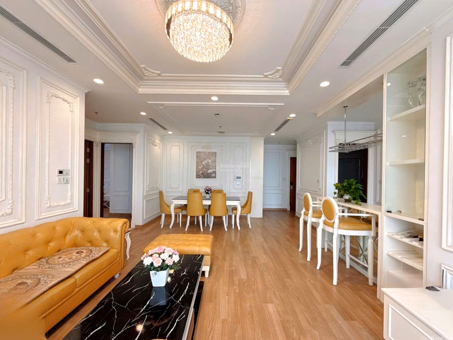 Corner apartment for rent, 3 bedrooms, 120m2, VIP Park Hill Premium building, Times City urban area, fully furnished