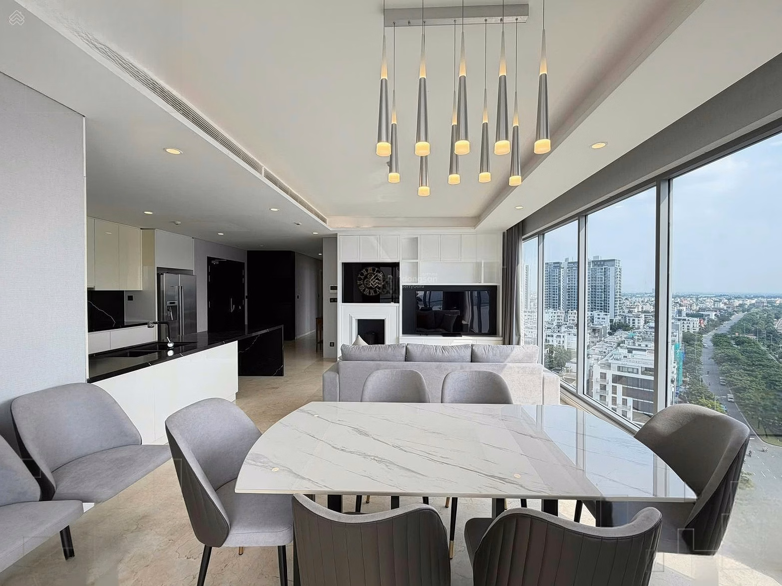 Latest shopping cart Diamond Island for rent in August 2026, many new apartments, beautiful furniture, good prices