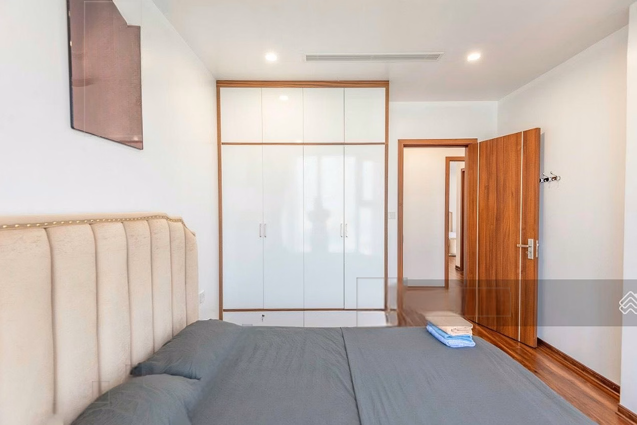 Many apartments for rent at Discovery Complex, 2 - 3 - 4 Bedrooms, from 16 million, with Slot. Contact 0,971,342,965