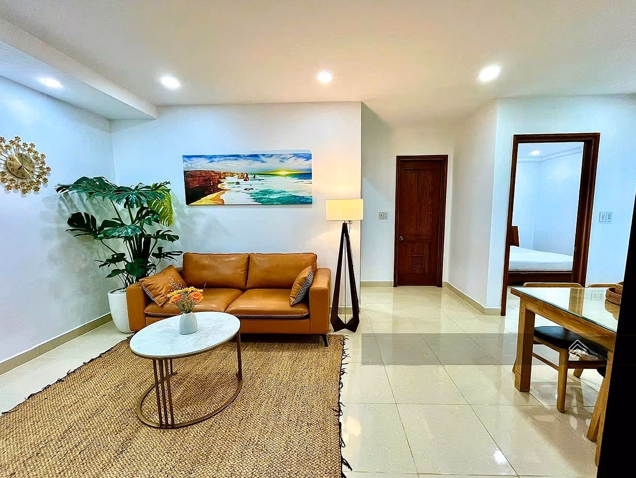 Corner CT3. VCN Phuoc Hai. Nha Trang Center. Only 3 billion 180
