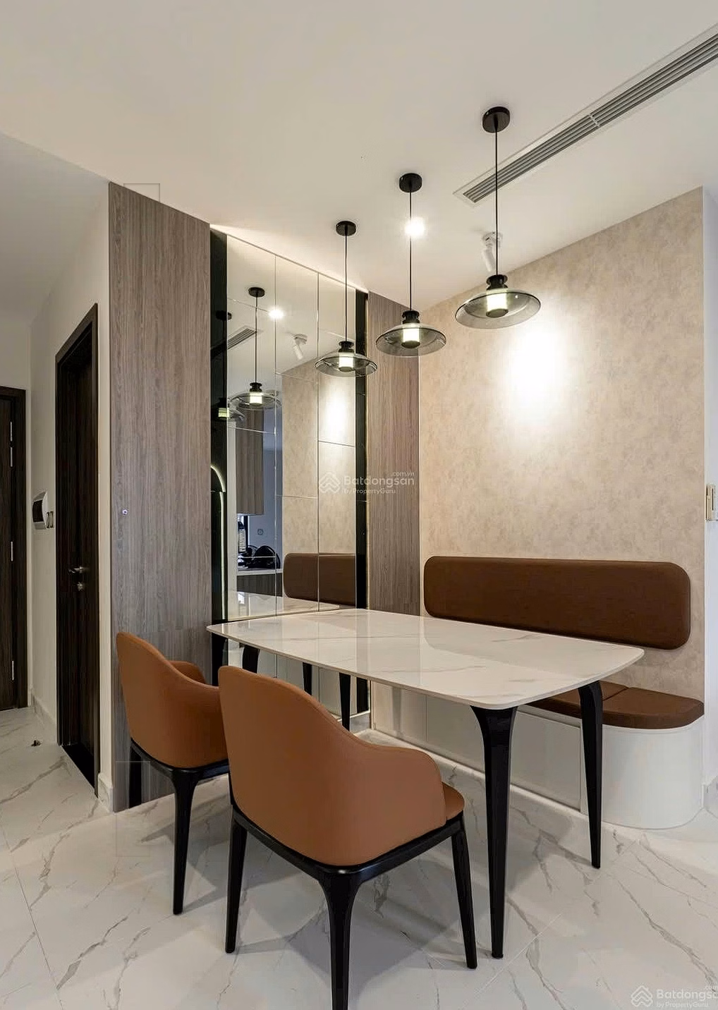 The Opus One 2-bedroom Corner Apartment 85m2 | Stock 12.5% ​​| View queen | View fireworks | Vinhomes Grand Park