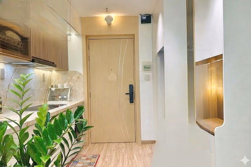 Excellent price, only 3.5 billion, too good for a 2-bedroom apartment with direct sea view, beautiful house, fully furnished