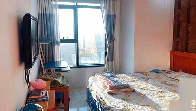 Quick sale of Hoang Quan apartment with sea view, 10th floor, B2, 2 bedrooms, fully furnished, good price