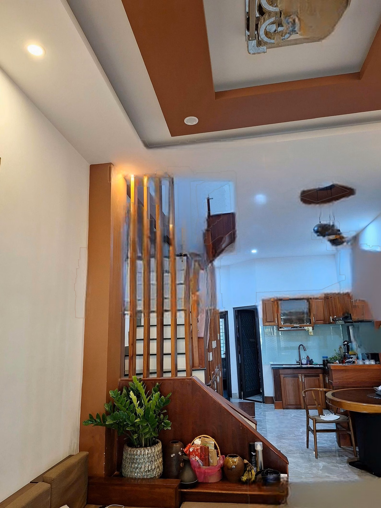 Selling a 52m2 street house, 6.8 billion with 3 floors, 4 bedrooms, 3 bathrooms at An Hai Bac, Son Tra District, Da Nang