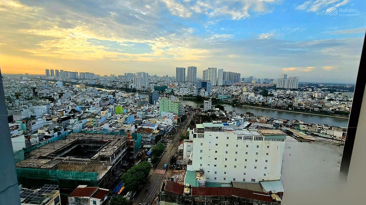 HOTT Galaxy 9 District 4 for rent 3 bedrooms full space - 125m2. Near District 1, price: 22 million/month***