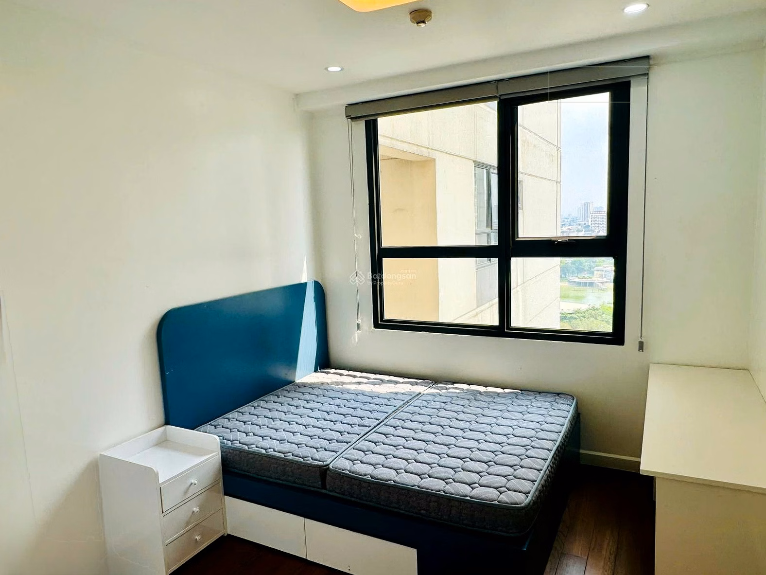 Selling 2-bedroom apartment in C6 D'Capitale building