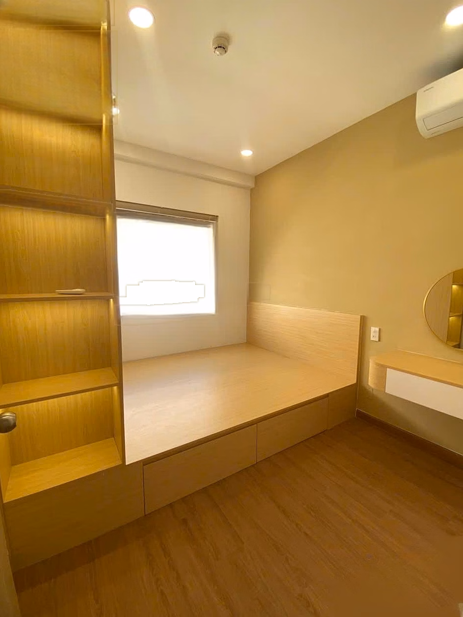 Hoang Quan Nha Trang apartment for rent - 2 bedrooms, 2 bathrooms - diagonal sea view. Full new interior