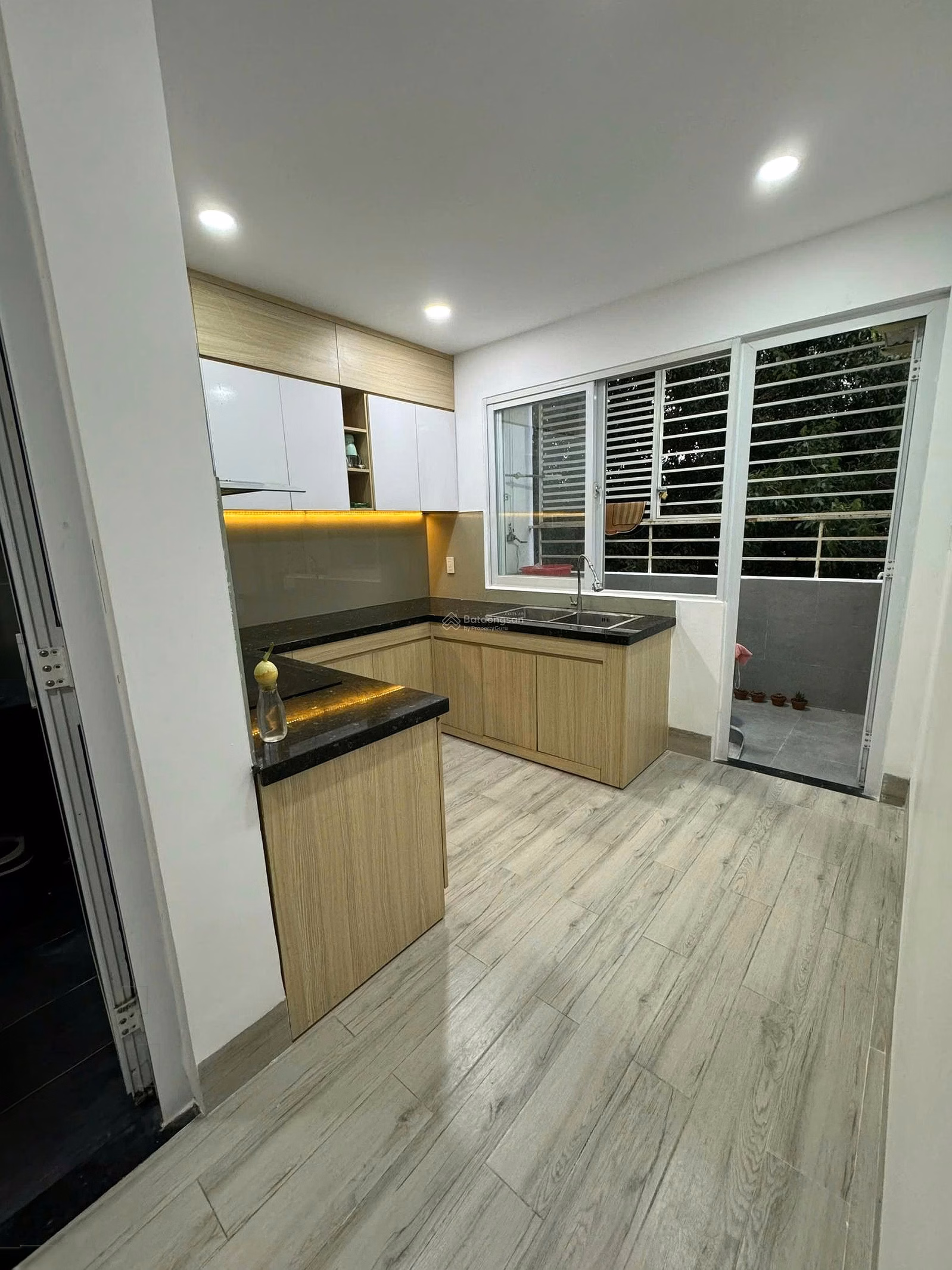 Good price CT6 Vinh Diem Trung, Nha Trang 2 bedrooms only 2.25 billion