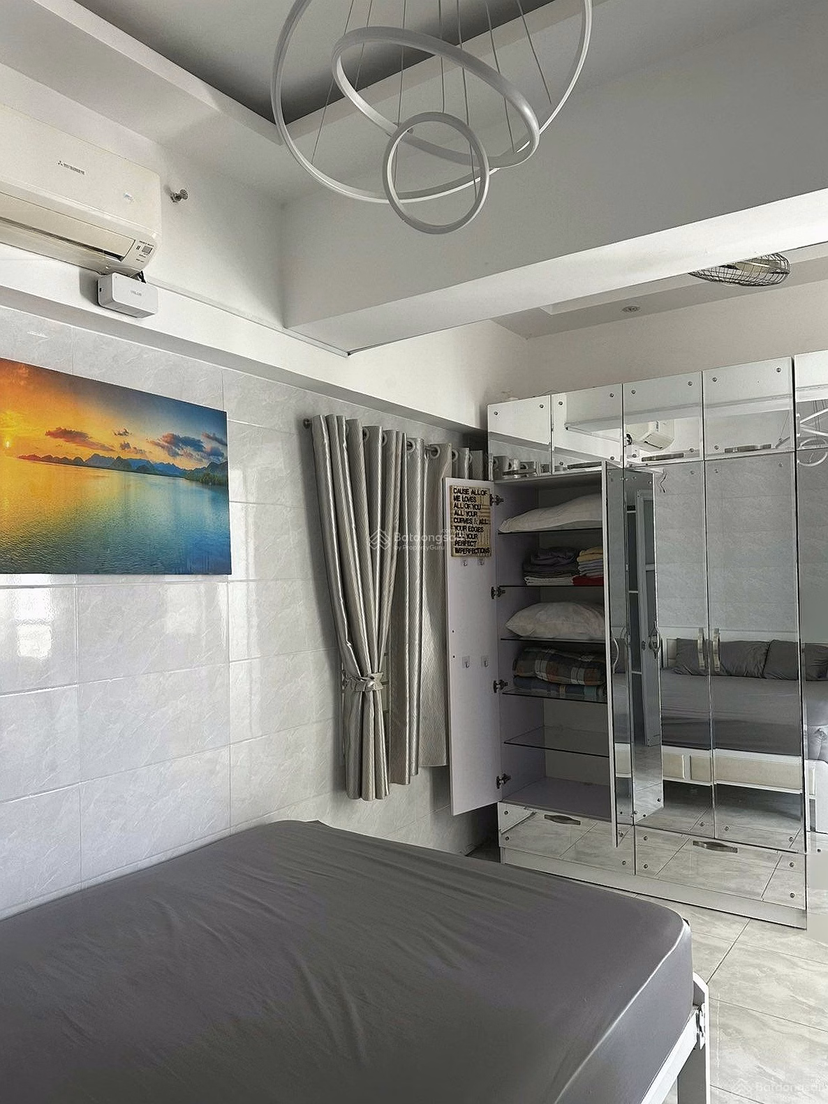Apartment for rent in Muong Thanh Duong Hien Quyen, 4 bedrooms, fully furnished, sea view