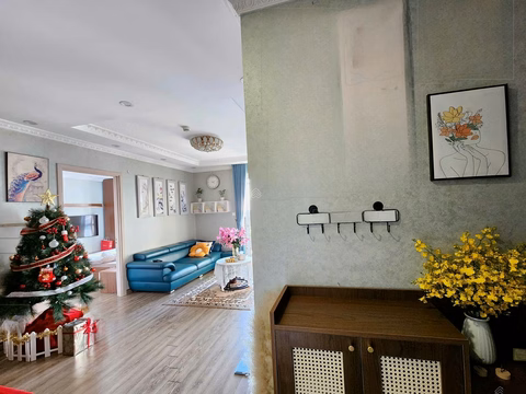 With only 13 million/month, you can immediately rent a beautiful 2-bedroom apartment at Seasons Avenue, contact immediately 0965 179 ***