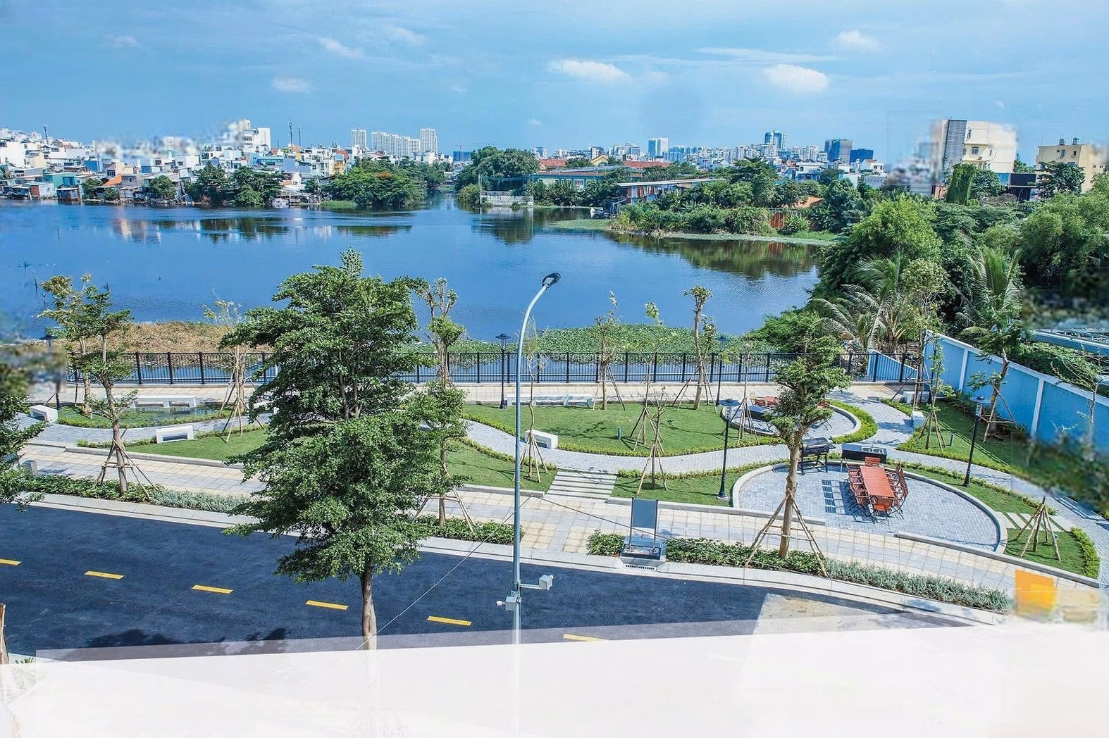 Many 2-bedroom M-ONE apartments for rent - beautiful house with open view - 0935 636 ***