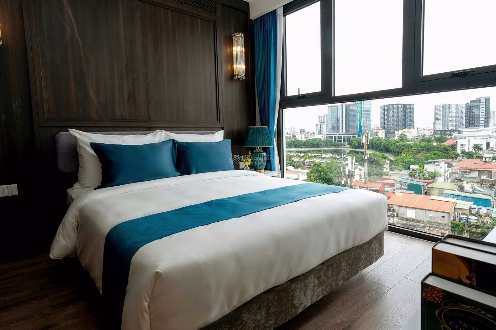 Open sale of the last 20 HOT apartments The Gloria Nguyen Hong, receive the house immediately, have red books, have car slots