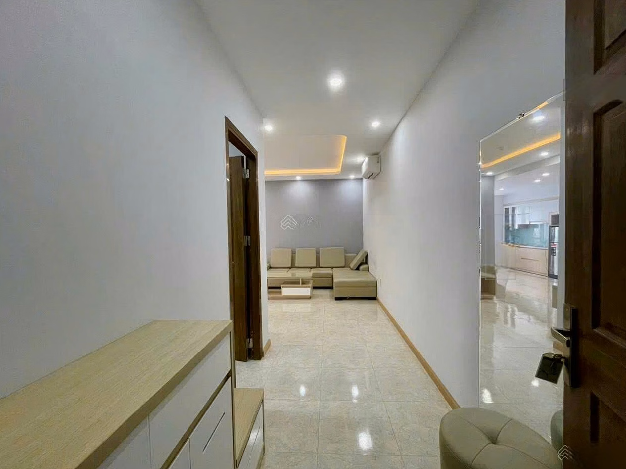 Rare apartment for sale in Muong Thanh Khanh Hoa, Sea front view, high floor, spacious and airy