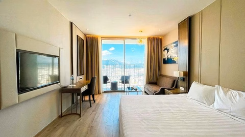 Studio Panorama city view with balcony - fully furnished - good price